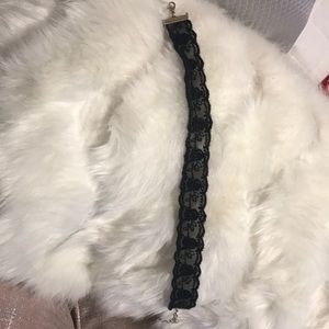 Lace Choker F21